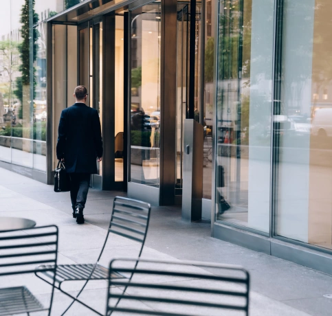 Shopfront and Entrance Glass Replacement dubai