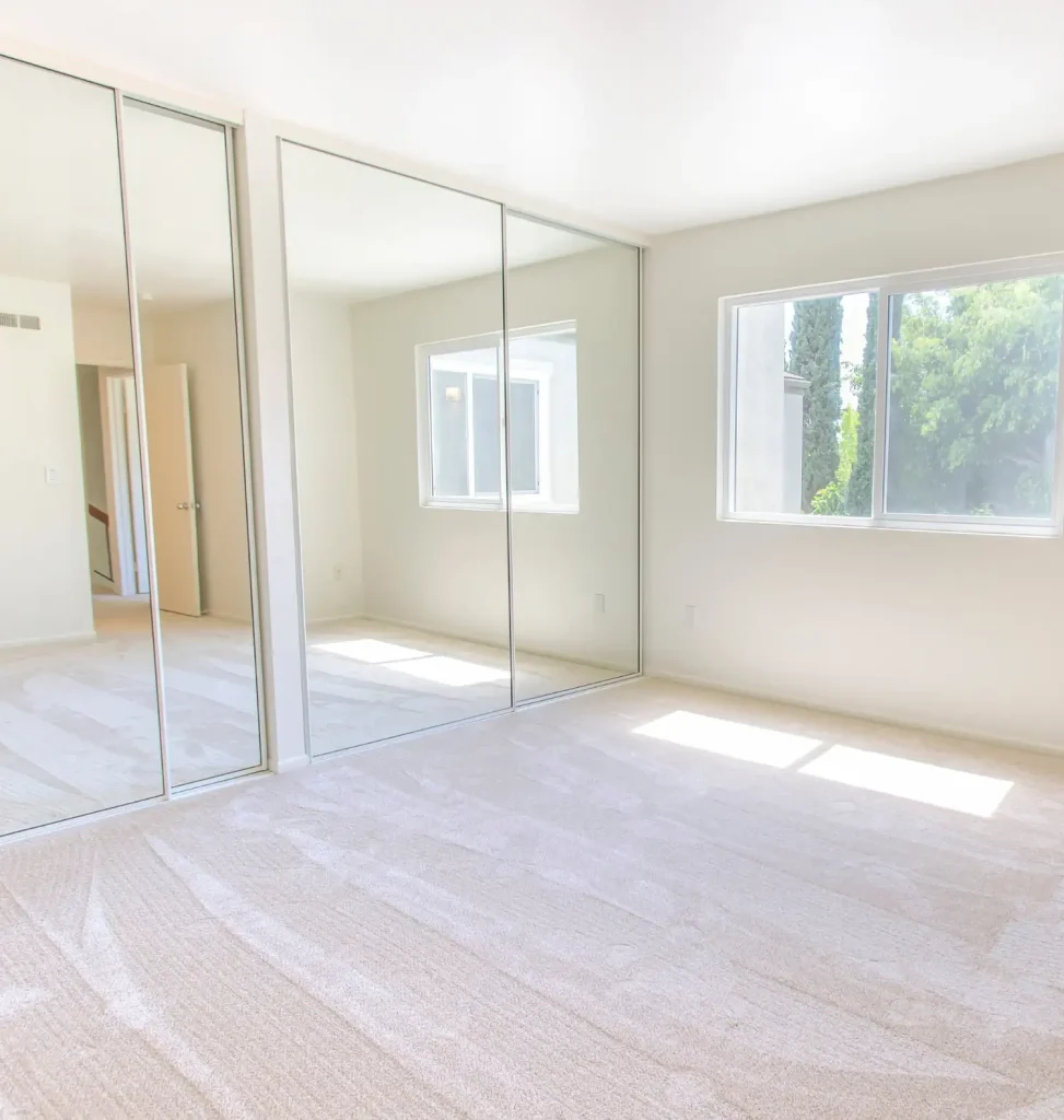 model sliding doors in dubai