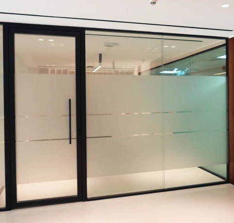 Solid Acoustic Office Partitions